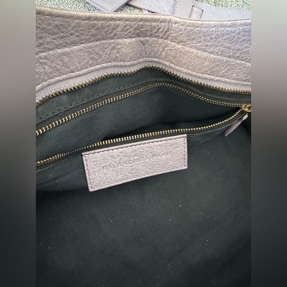Balenciaga Part-Time Bag With Giant 12 Rose Gold Hardware - Picture 12 of 17